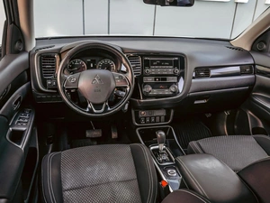 Внедорожник Mitsubishi Outlander 2018 года, 2120000 рублей, Краснодар