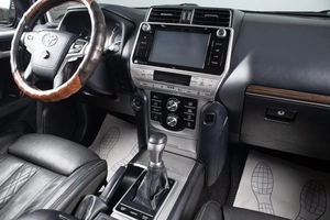Внедорожник Toyota Land Cruiser Prado 2018 года, 4199000 рублей, Оренбург