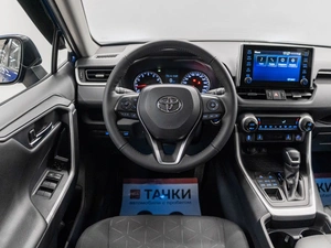 Внедорожник Toyota RAV4 2022 года, 3700000 рублей, Красноярск