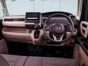 Хетчбэк Honda N-BOX 2019 года, 985000 рублей, Большой Сочи