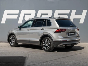 Внедорожник Volkswagen Tiguan 2017 года, 2499000 рублей, Краснодар