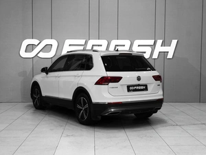 Внедорожник Volkswagen Tiguan 2018 года, 1898000 рублей, Тверь