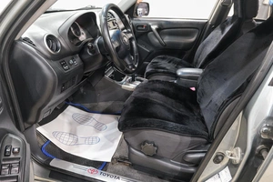 Внедорожник Toyota RAV4 2004 года, 849000 рублей, Новокузнецк