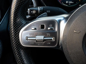 Седан Mercedes-benz C-класс 2018 года, 3023000 рублей, Краснодар