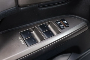 Внедорожник Toyota Land Cruiser 2008 года, 3299000 рублей, Новосибирск