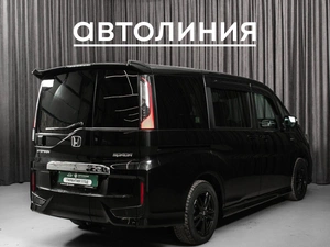 Минивэн Honda Stepwgn 2018 года, 1899000 рублей, Красноярск