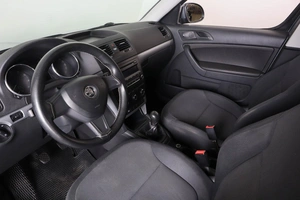 Внедорожник Skoda Yeti 2015 года, 959000 рублей, Пермь