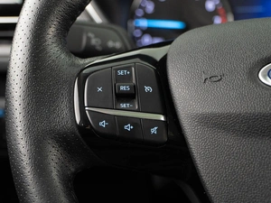 Внедорожник Ford Escape 2020 года, 2949050 рублей, Москва