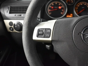 Седан Opel Astra 2008 года, 389900 рублей, Казань