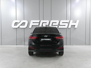Седан Hyundai Solaris 2018 года, 1300000 рублей, Аксай