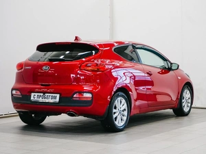 Хетчбэк Kia Ceed 2017 года, 1520000 рублей, Красноярск