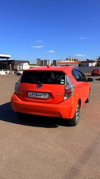 Хетчбэк Toyota Aqua 2013 года, 767000 рублей, Красноярск