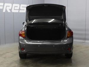 Седан Toyota Corolla 2008 года, 720000 рублей, Омск