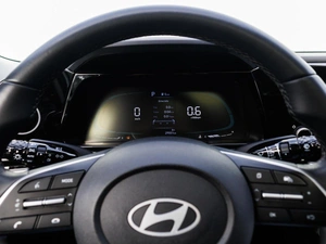 Седан Hyundai Elantra 2023 года, 2139000 рублей, Большой Сочи