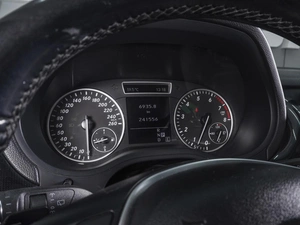 Хетчбэк Mercedes-benz B-класс 2013 года, 1380000 рублей, Ростов-на-Дону
