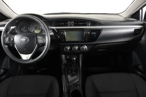 Седан Toyota Corolla 2013 года, 1189000 рублей, Пермь