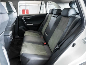 Внедорожник Toyota RAV4 2024 года, 4255000 рублей, Ставрополь