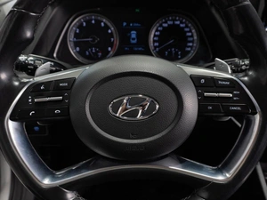 Седан Hyundai Sonata 2020 года, 2274000 рублей, Тюмень