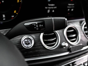Седан Mercedes-benz E-класс 2020 года, 3849000 рублей, Кирилловка