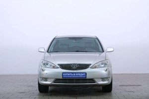 Седан Toyota Camry 2004 года, 1159000 рублей, Омск