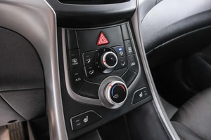 Седан Hyundai Elantra 2014 года, 1069000 рублей, Красноярск