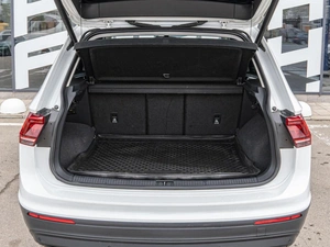 Внедорожник Volkswagen Tiguan 2018 года, 2799000 рублей, Краснодар