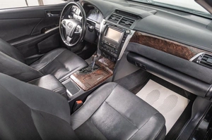 Седан Toyota Camry 2015 года, 2189000 рублей, Томск