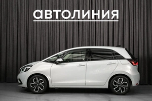 Хетчбэк Honda Fit 2020 года, 1680000 рублей, Красноярск