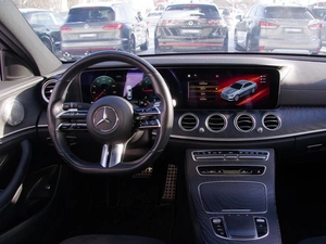 Седан Mercedes-benz E-класс 2021 года, 5350000 рублей, Владимир