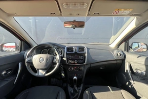 Хетчбэк Renault Sandero Stepway 2017 года, 1026000 рублей, Солонцы