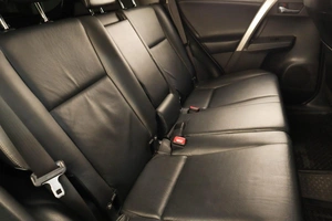 Внедорожник Toyota RAV4 2013 года, 2069000 рублей, Челябинск