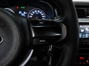 Седан Kia Rio 2019 года, 1805000 рублей, Ставрополь