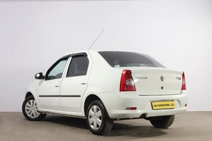Седан Renault Logan 2014 года, 499000 рублей, Новосибирск