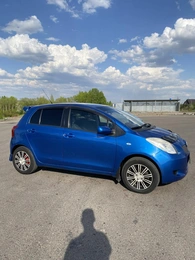 Хетчбэк Toyota Yaris 2007 года, 679000 рублей, Красноярск