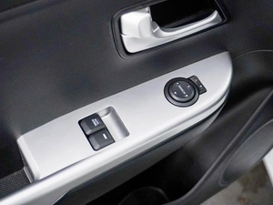 Хетчбэк Kia Rio 2014 года, 999999 рублей, Москва