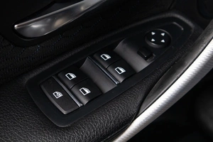 Седан BMW 3 серия 2016 года, 1999000 рублей, Оренбург