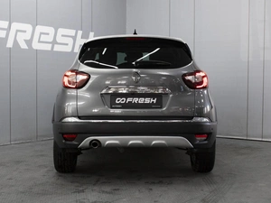 Внедорожник Renault Captur 2020 года, 1900000 рублей, Омск