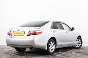 Седан Toyota Camry 2008 года, 1059000 рублей, Сургут