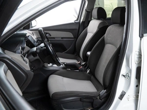 Хетчбэк Chevrolet Cruze 2012 года, 699000 рублей, Волгоград