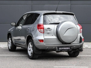 Внедорожник Toyota RAV4 2005 года, 1149000 рублей, Кирилловка