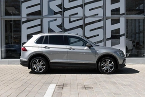 Внедорожник Volkswagen Tiguan 2021 года, 2875000 рублей, Ставрополь