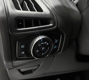 Хетчбэк Ford Focus 2011 года, 730000 рублей, Красноярск