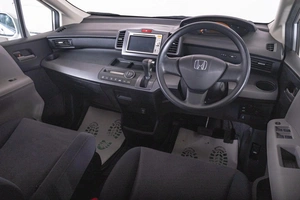 Минивэн Honda Freed 2010 года, 1059000 рублей, Томск