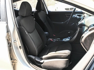 Седан Hyundai Avante 2011 года, 899000 рублей, Кирилловка
