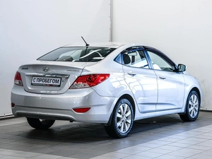 Седан Hyundai Solaris 2011 года, 840000 рублей, Красноярск