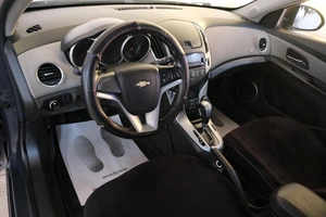 Седан Chevrolet Cruze 2013 года, 699000 рублей, Омск