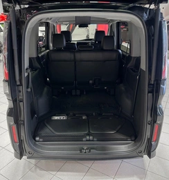 Минивэн Honda Stepwgn Spada 2020 года, 2597000 рублей, Красноярск