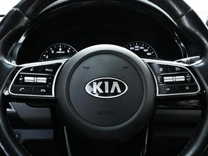 Внедорожник Kia Seltos 2021 года, 2125000 рублей, Волгоград
