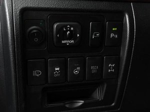 Внедорожник Toyota Land Cruiser 2013 года, 4240000 рублей, Тюмень