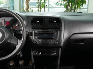Седан Volkswagen Polo 2013 года, 909000 рублей, Тверь
